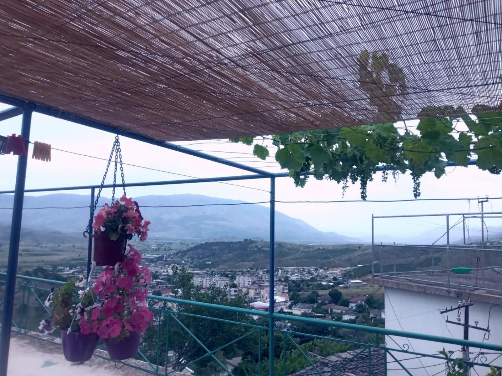 Relax Camping Gjirokastër Exteriér fotografie